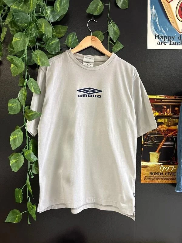 Umbro T-Shirt Vintage 90s Grey Streetwear Embroidered Premium Edition